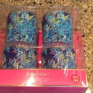NIB Lilly Pulitzer acrylic glasses